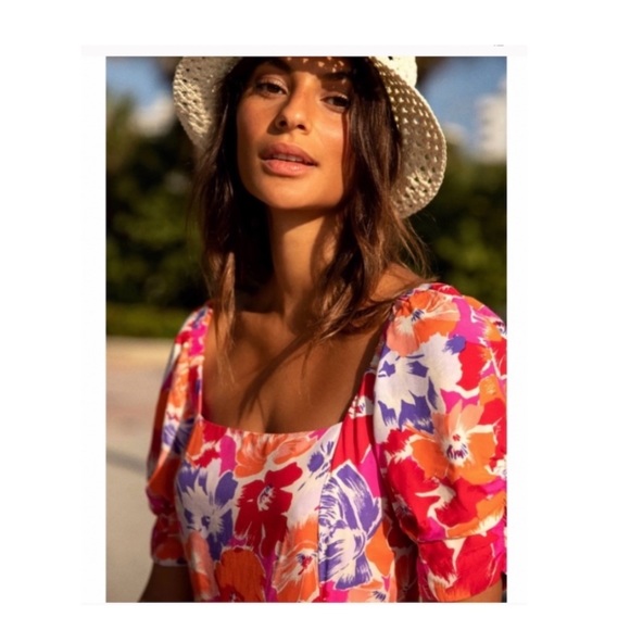 l*space Dresses & Skirts - L*Space Alissa Dress or Beach Cover.